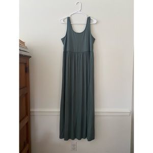 GAP Maternity Scoopneck Maxi Dress